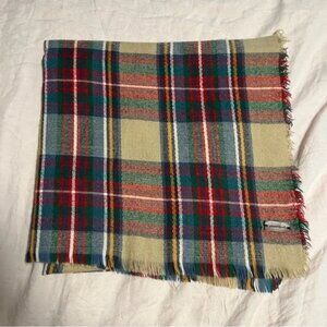 Jackson Rowe Oversized Plaid Blanket Scarf Tartan Beige Red Fall Winter Fringe